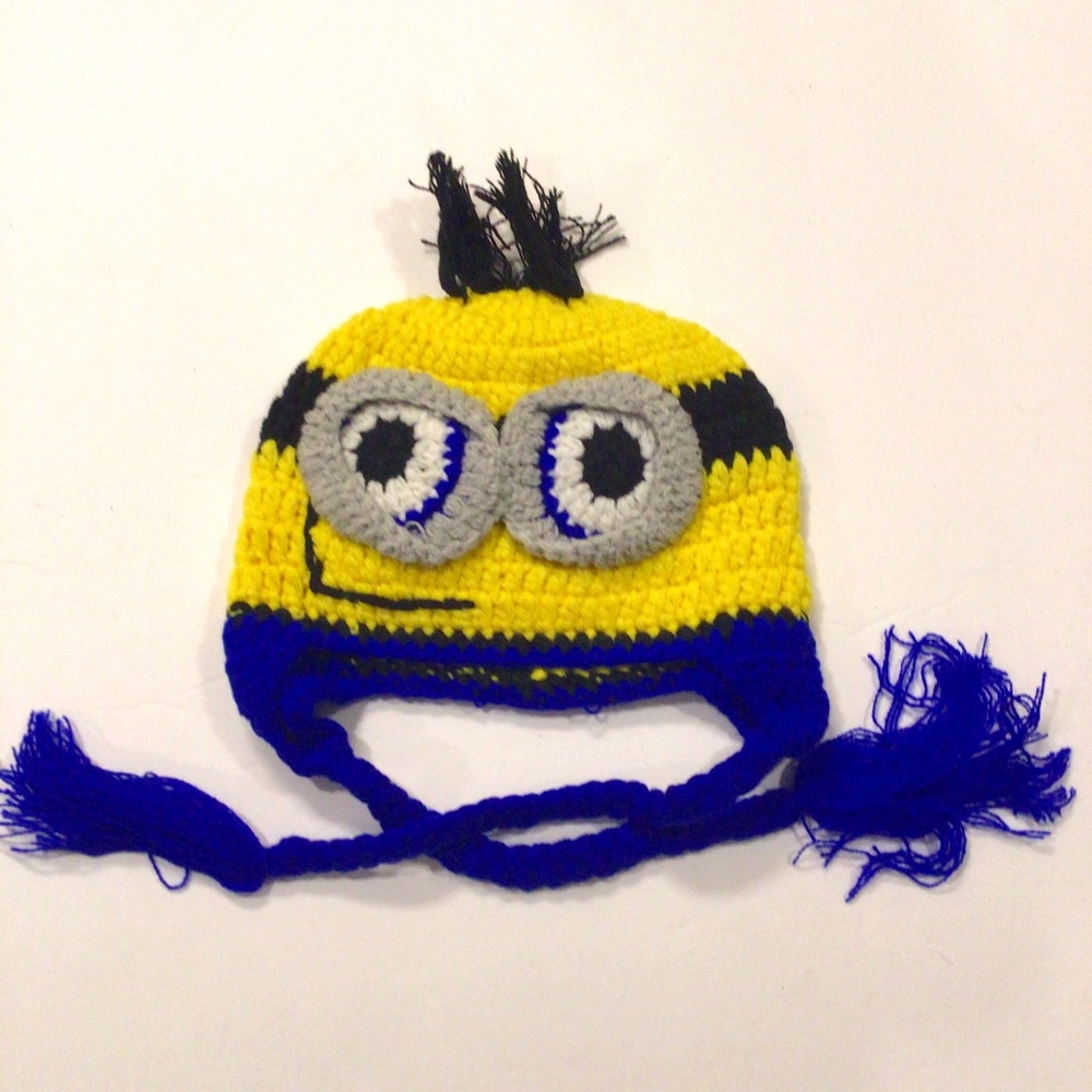 KIDS MINIONS CROCHET HAT - WINTER CAP